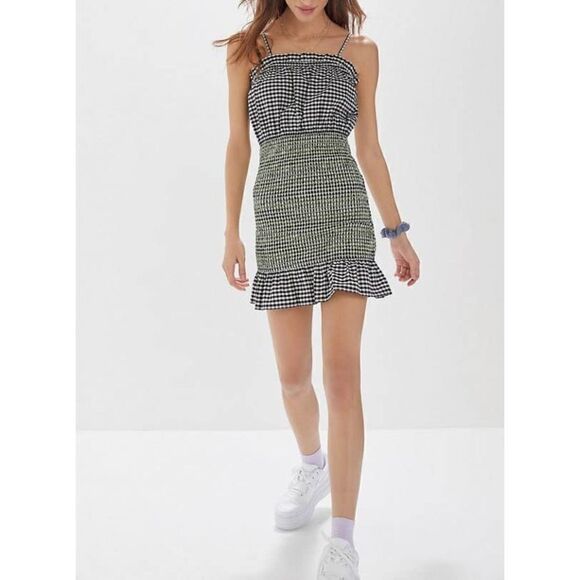 Urban Outfitters  Fremont Smocked  Contrast Stitch Dress New without tags - Picture 1 of 9